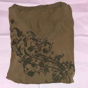 3 for 20 Grunge green v neck tee